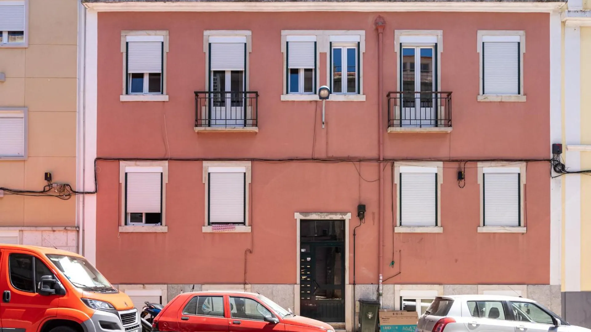 Apartment Akicity Penha Tranquil Lisbon