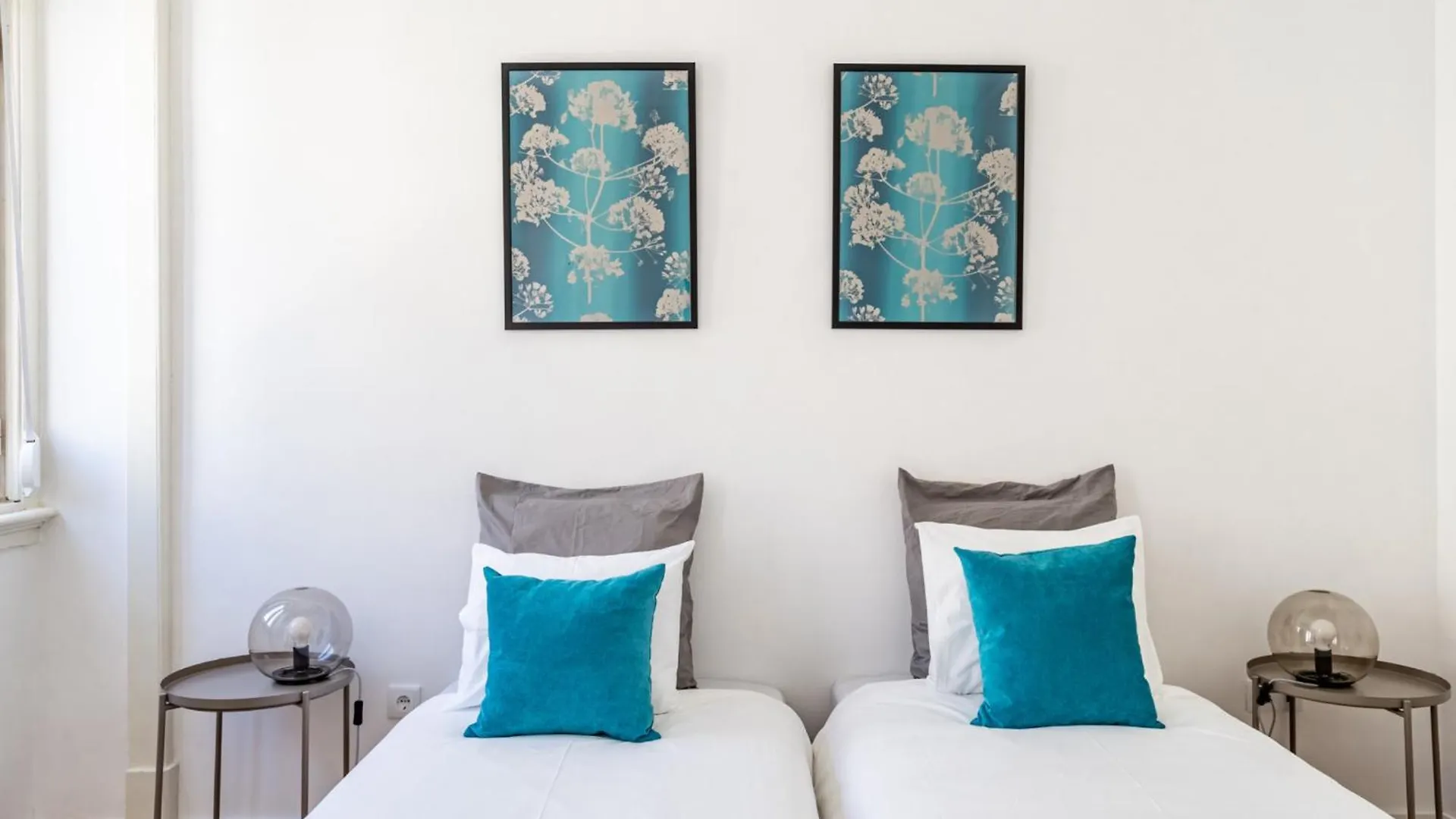 Apartment Akicity Penha Tranquil Lisbon Portugal