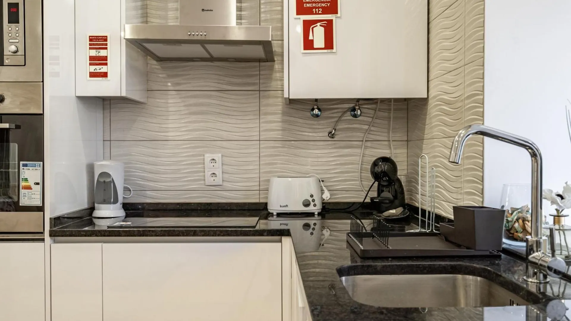 Apartment Akicity Penha Tranquil Lisbon